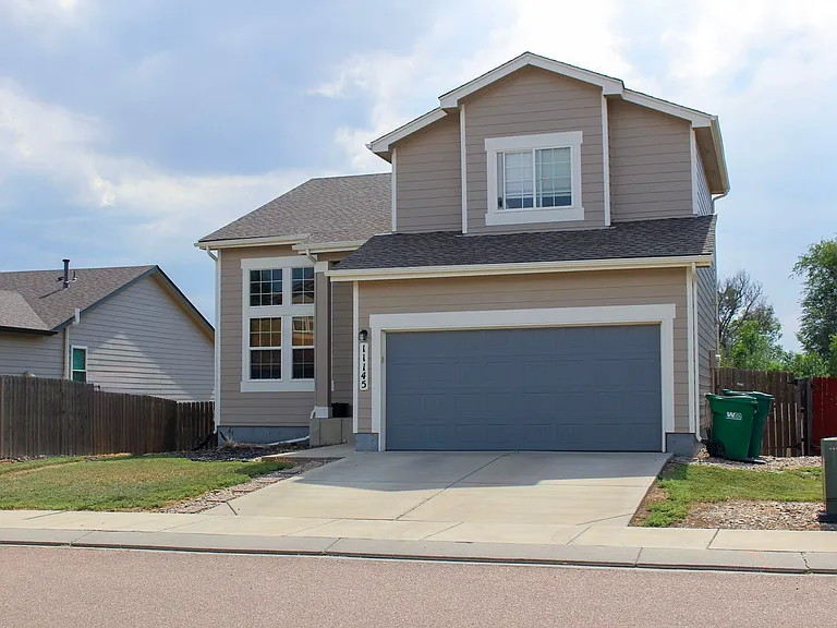 11145 Falling Star Rd — Photo 2