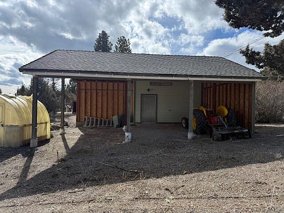 3rd image of 507-450 Juniper Ln