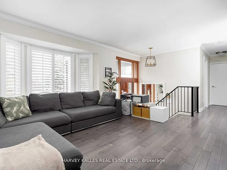 7 Rainham Pl #LEFT — Photo 6