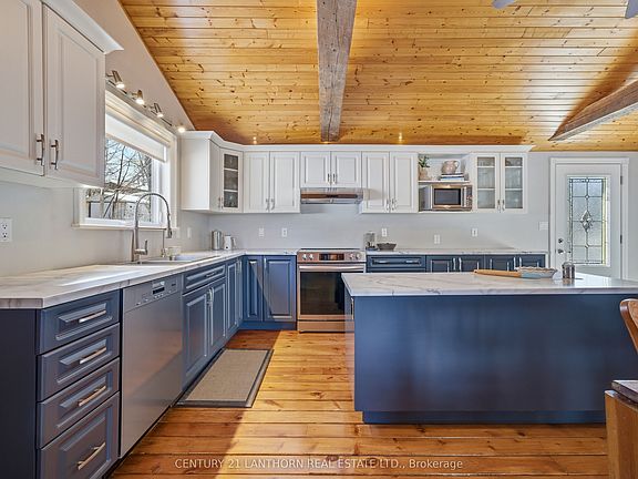 3rd image of 1647 County Road 10 Rd