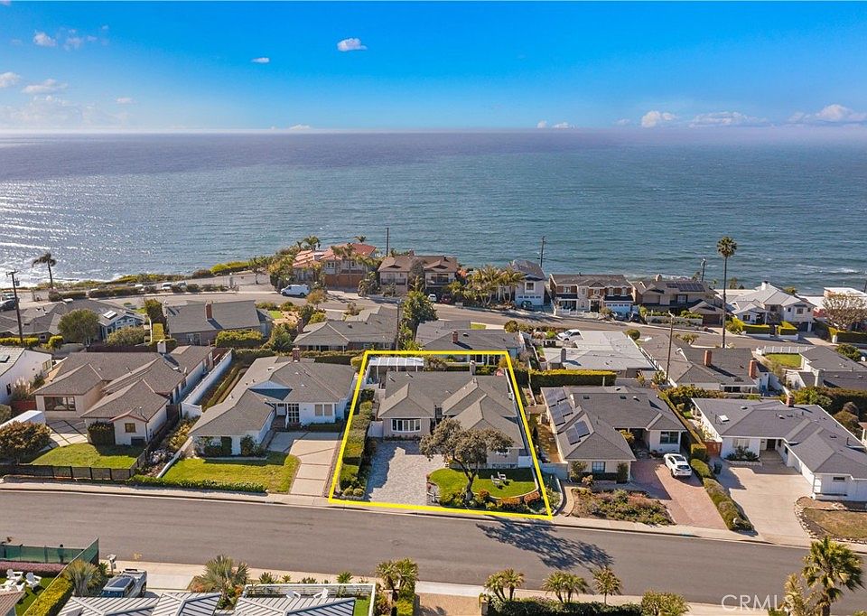 1st image of 627 Camino De Encanto