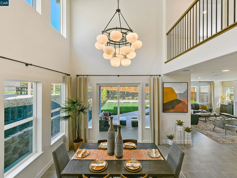1st image of 3352 Vista Meadows Dr