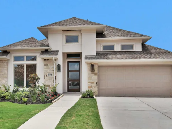 18011 Serene Haven St, Webster, TX 77598