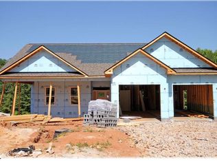 19 Trails Edge Ct, Greenville, SC 29617