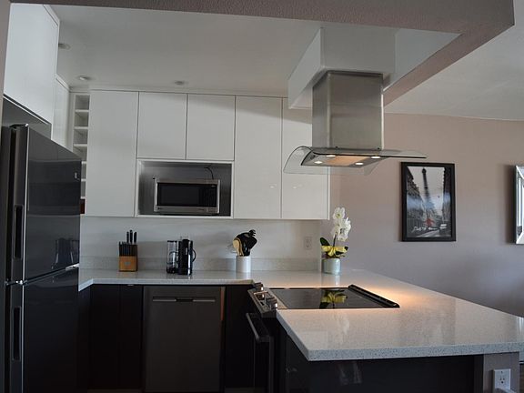 3rd image of 2929 76th Ave SE APT 305