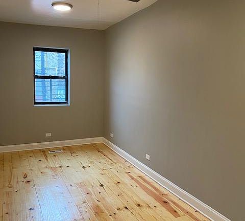 3rd image of 2457 W Armitage Ave