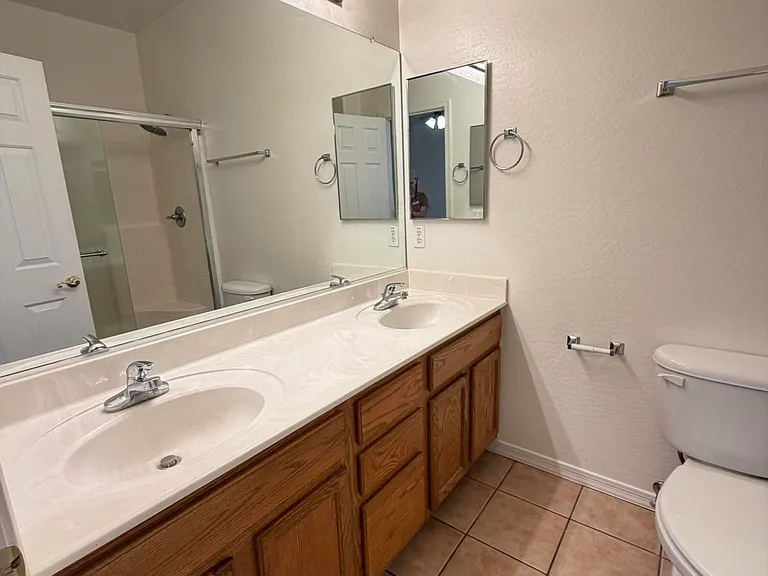 1798 E Vista De Montana — Photo 11