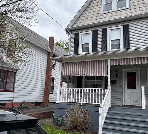 3rd image of 79 Wyoming St