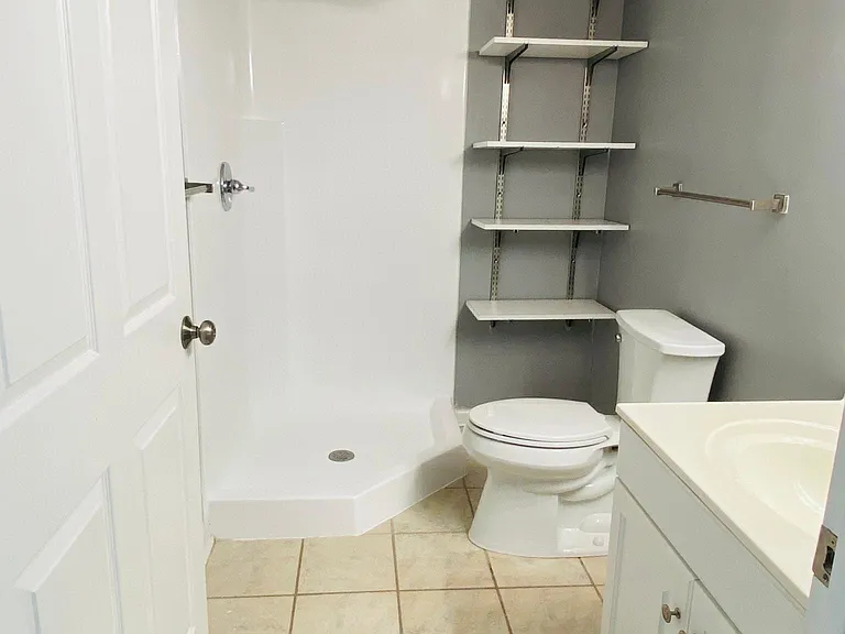 1700 Clinch Ave #107 — Photo 9