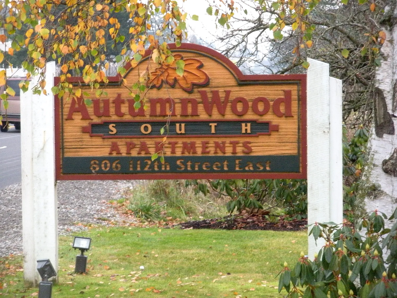 Autumnwood Apartments — Photo 1
