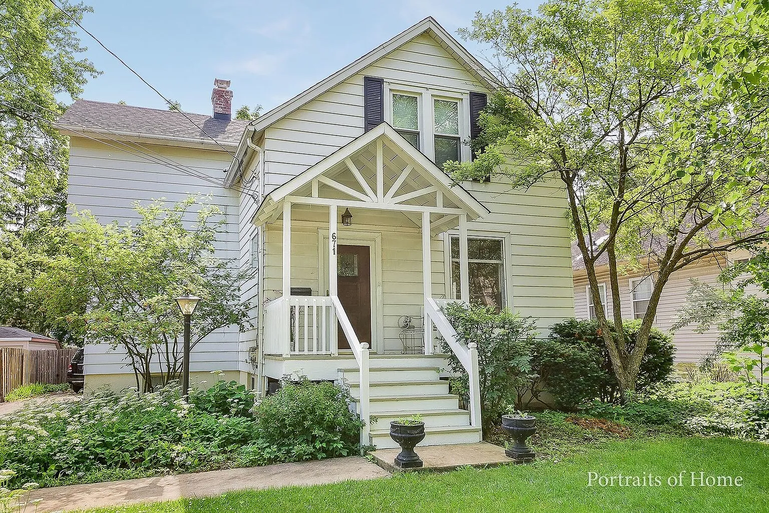 671 Western Ave photo 1
