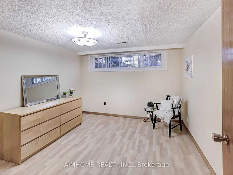 145 Homewood Ave #LOWER L — Photo 6