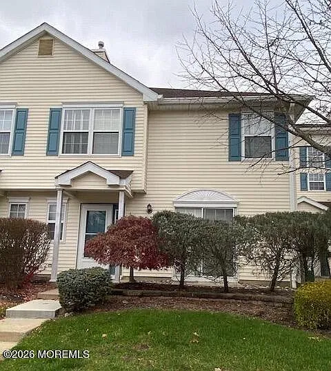 3 bed, 2.5 bath, 1590 sqft, $3,300 — Photo 2