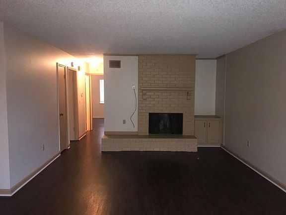 2nd image of 3339 Cristil St