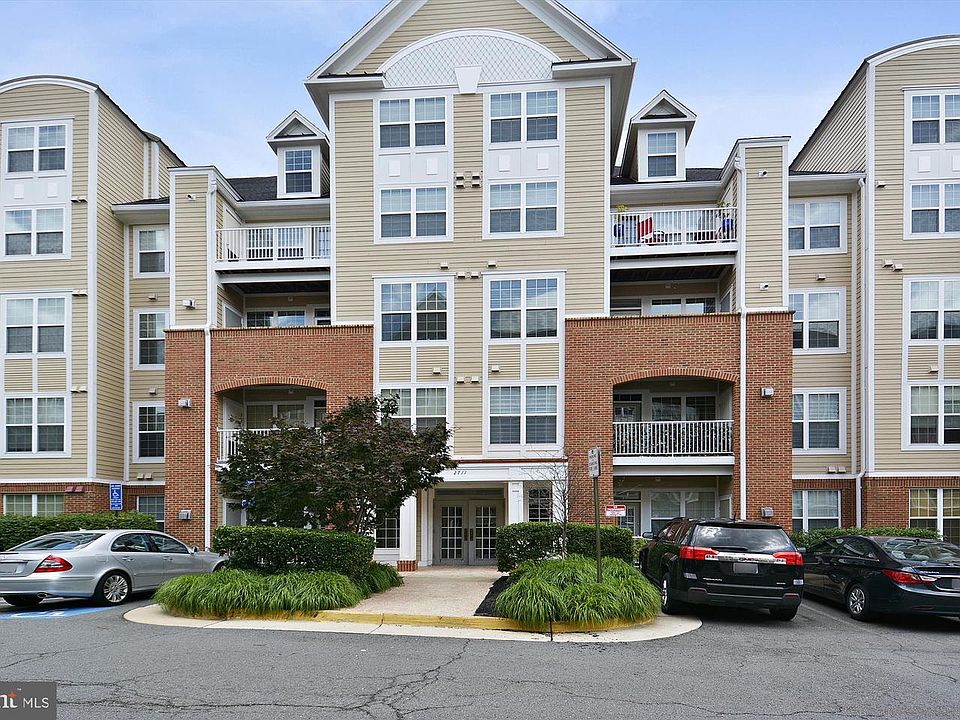 1st image of 2711 Bellforest Ct APT 101