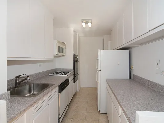 Sold by Robert E. Hill  | media 10