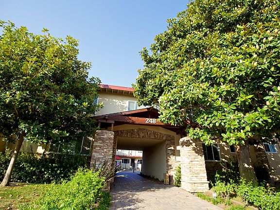 2nd image of 248 Pamela Dr APT 6