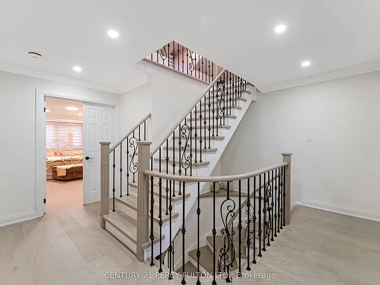1071 Glenanna Rd — Photo 23
