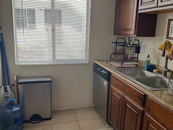 5th image of 962 Wilbur Ave