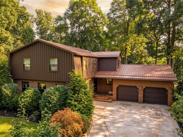 5120 White Oak Dr, Indiana, PA 15701