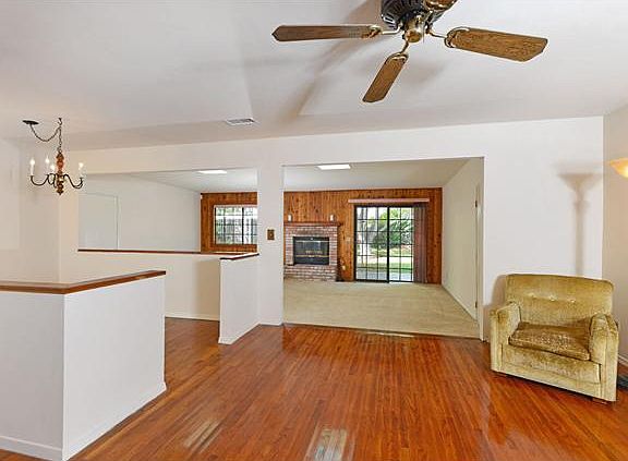 3rd image of 2634 Greyling Dr