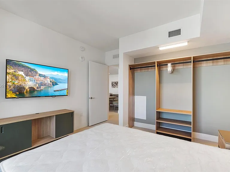 601 NE 1st Ave #2801 — Photo 16