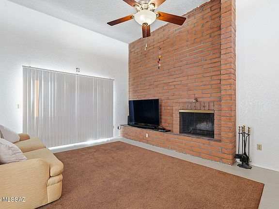 4th image of 3817 N Pasatiempo Pl