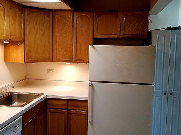 3rd image of 143 Forest Ave APT C