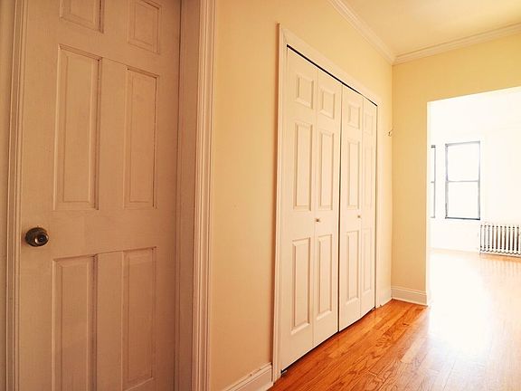 2nd image of 288 6th St APT 4A