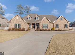 100 Pinefield Ct, Kathleen, GA 31047