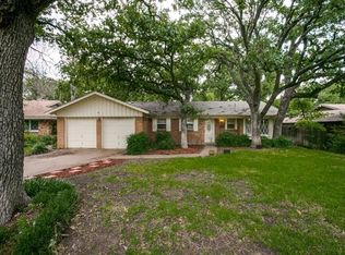 1909 Nottingham Blvd, Fort Worth, TX 76112