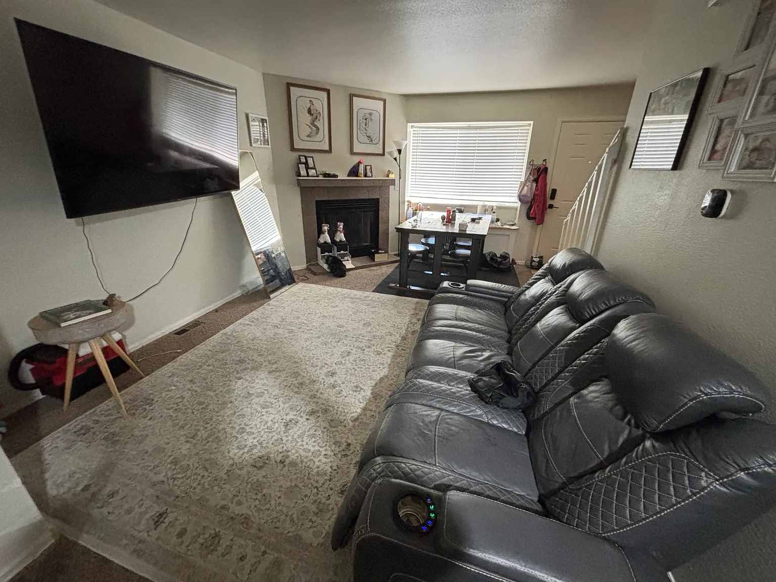 3 bed, 1624 sqft, $1,850 — Photo 1