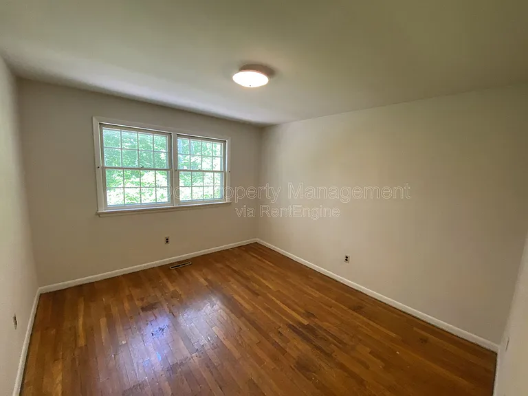 219 Bells Hill Rd — Photo 23