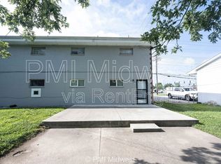 7046 E Us Highway 36 APT 14, Avon, IN 46123
