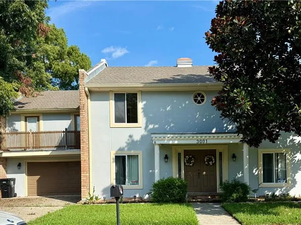 3001 Golden Dr, Chalmette, LA 70043