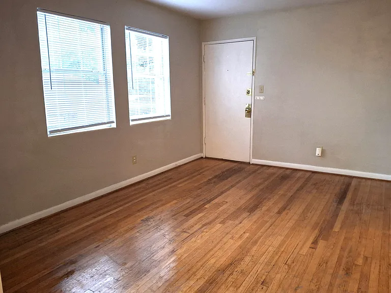 756 Greenwood Ave NE #3 — Photo 1