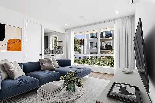 1st image of 1060 Jefferson Ave #2B