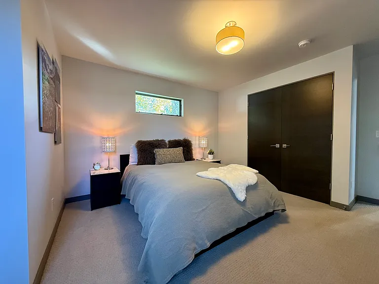 61557 Hosmer Lake Dr — Photo 17