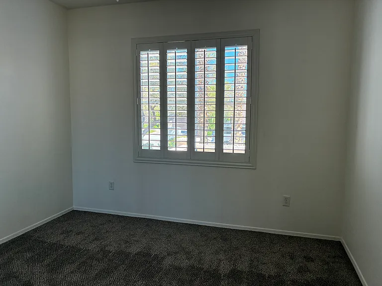 2581 Leighton Ave — Photo 13