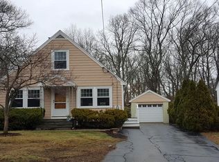 15 Raleigh Rd, Weymouth, MA 02189