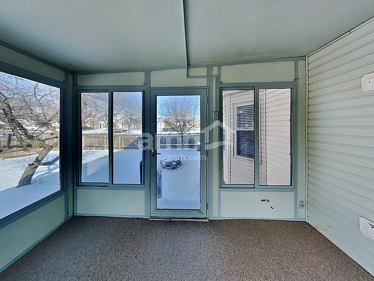 5798 Sharets Dr — Photo 19