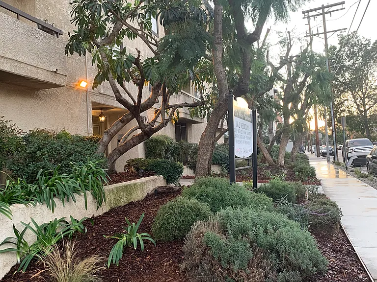 NoHo Village Apartments — Photo 1