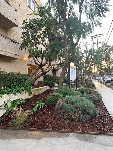 NoHo Village Apartments Photo 1