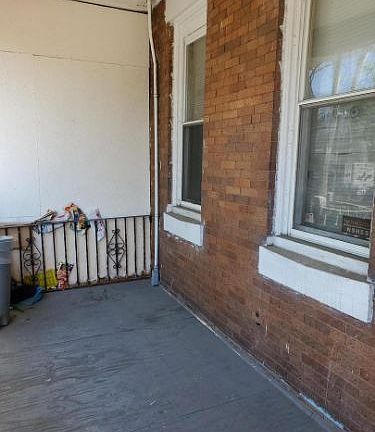 2nd image of 153 E Allegheny Ave