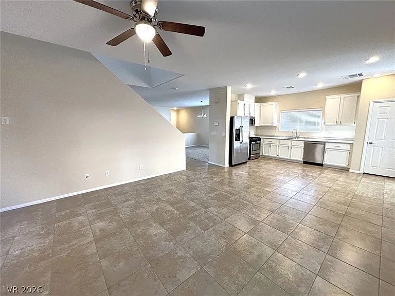 761 Anacapri St — Photo 16
