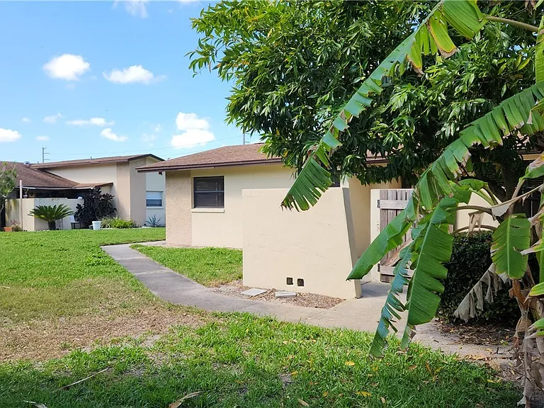 6182 Principia Dr #4 — Photo 3