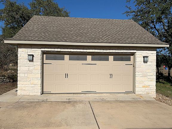 5th image of 452 Canna Lily Cir