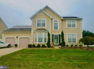 105 Minuteman Ln, Woolwich Township, NJ 08085