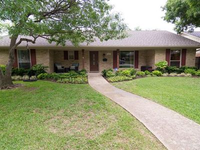 9238 Loma Vista Dr, Dallas, TX, 75243