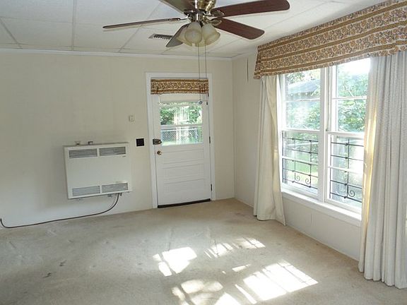 4th image of 1526 Jefferson Ave